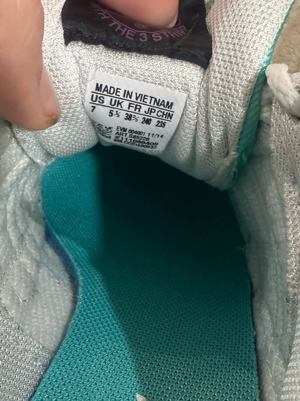 adidas classic sneaker